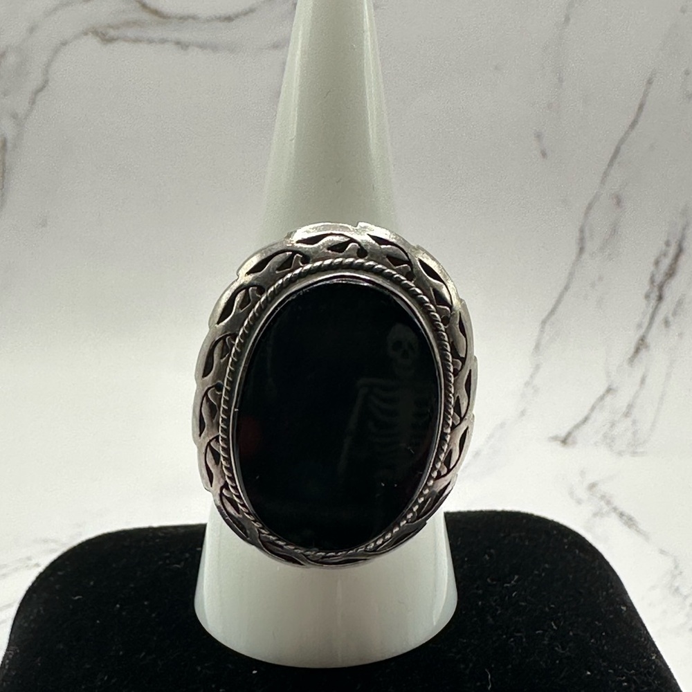 Taxco Silver Ring with Black Onyx Oval Design